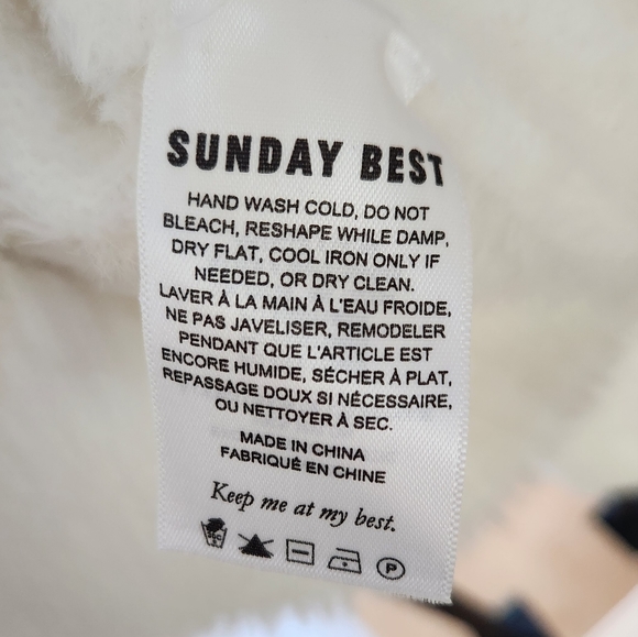 Sunday Best Kitten Sweater - Picture 13 of 17